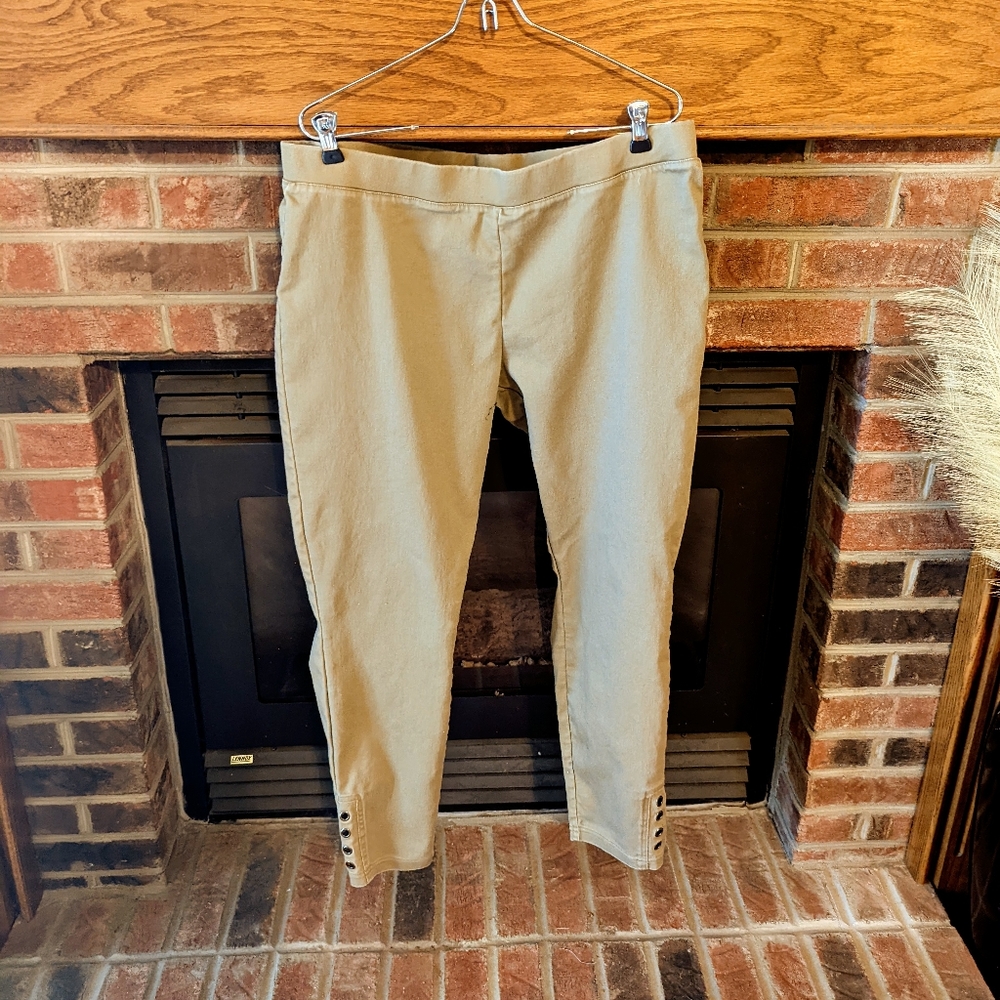 Utopia brand tan skinny pants size XL